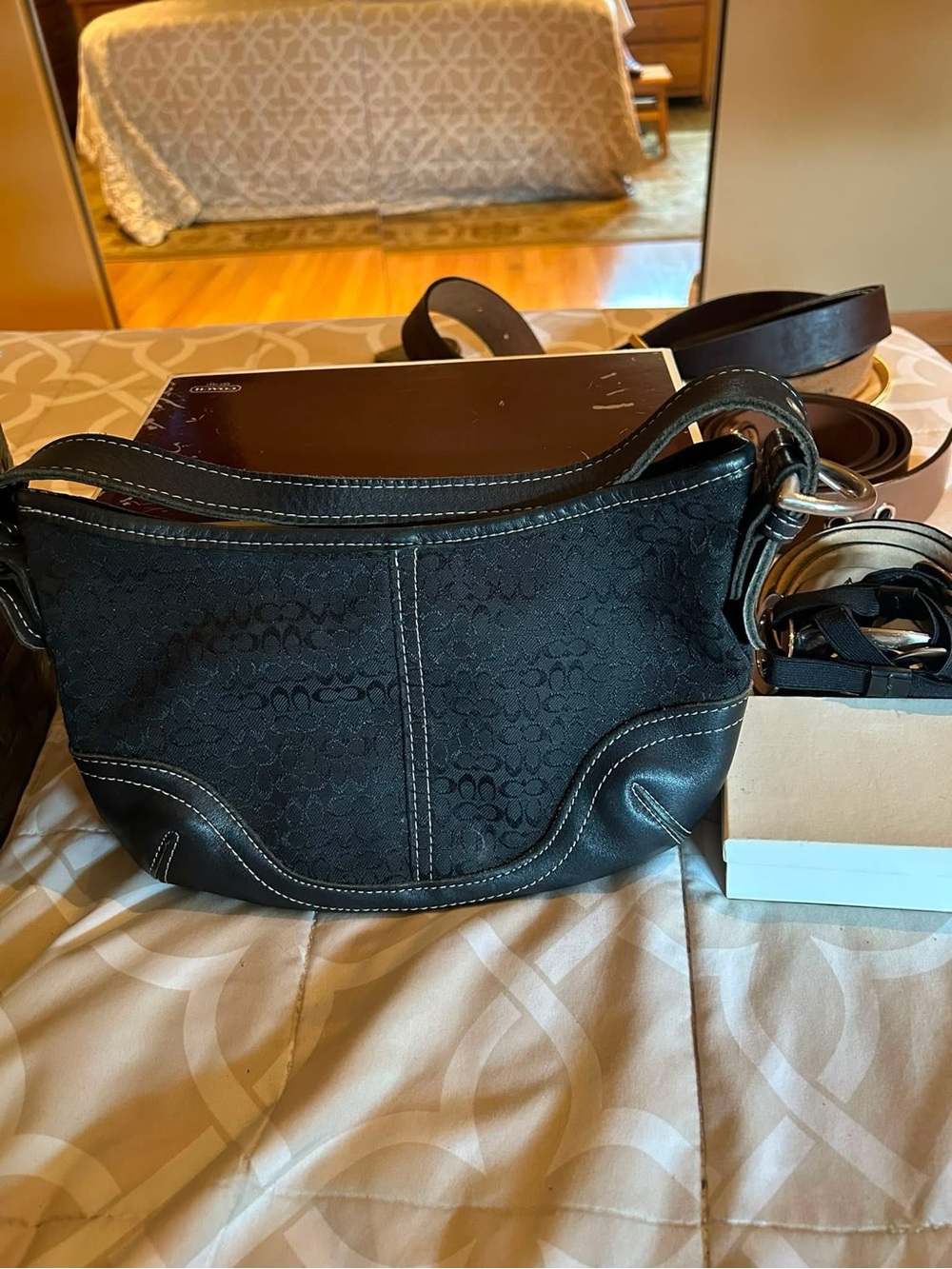 Coach y2k Signature Black Canvas SoHo Boho  EUC